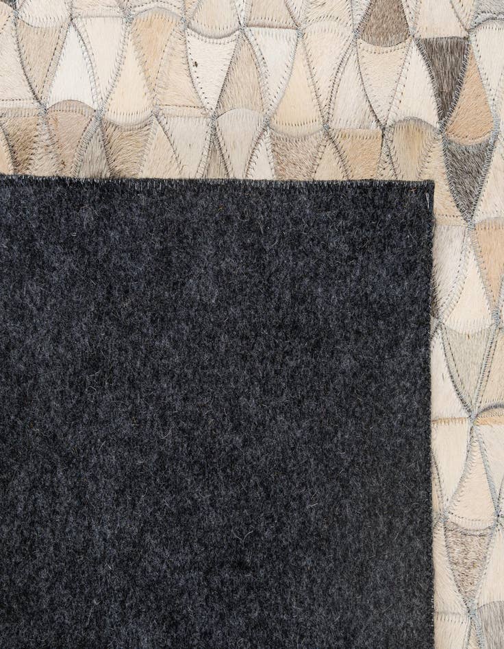 Detail image of 5' x 8' 1 Cowhide - Patchwork Rug