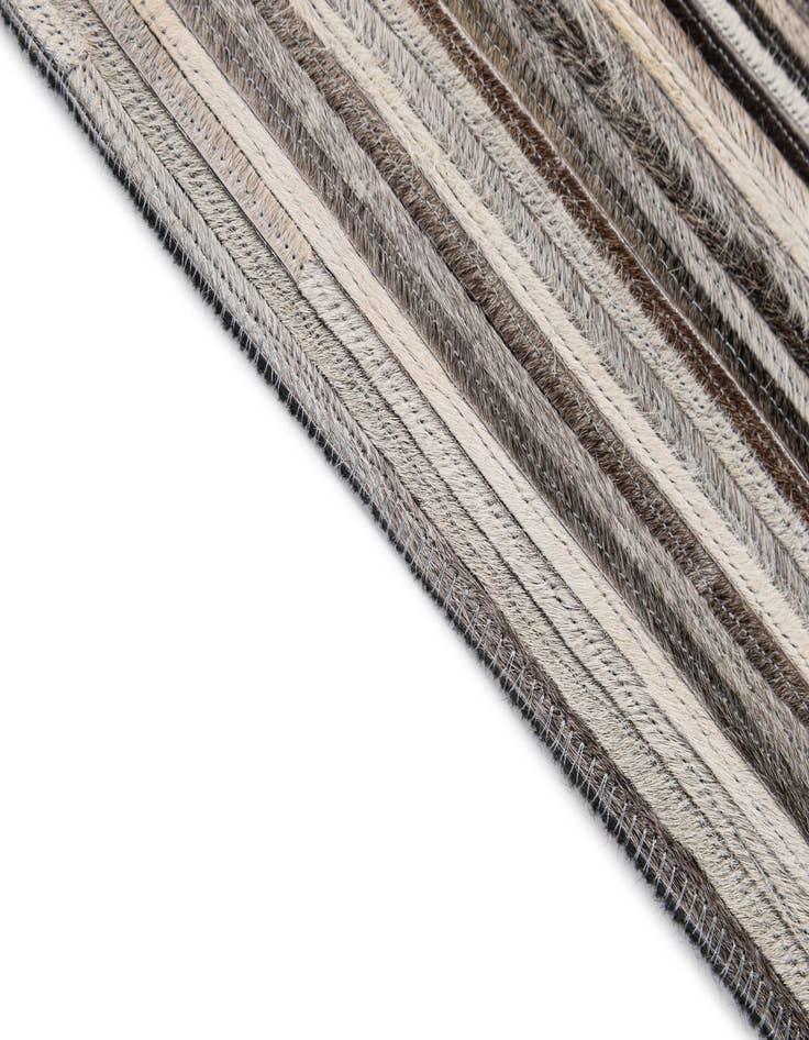 Detail image of 5' 2 x 8' Cowhide - Patchwork Rug