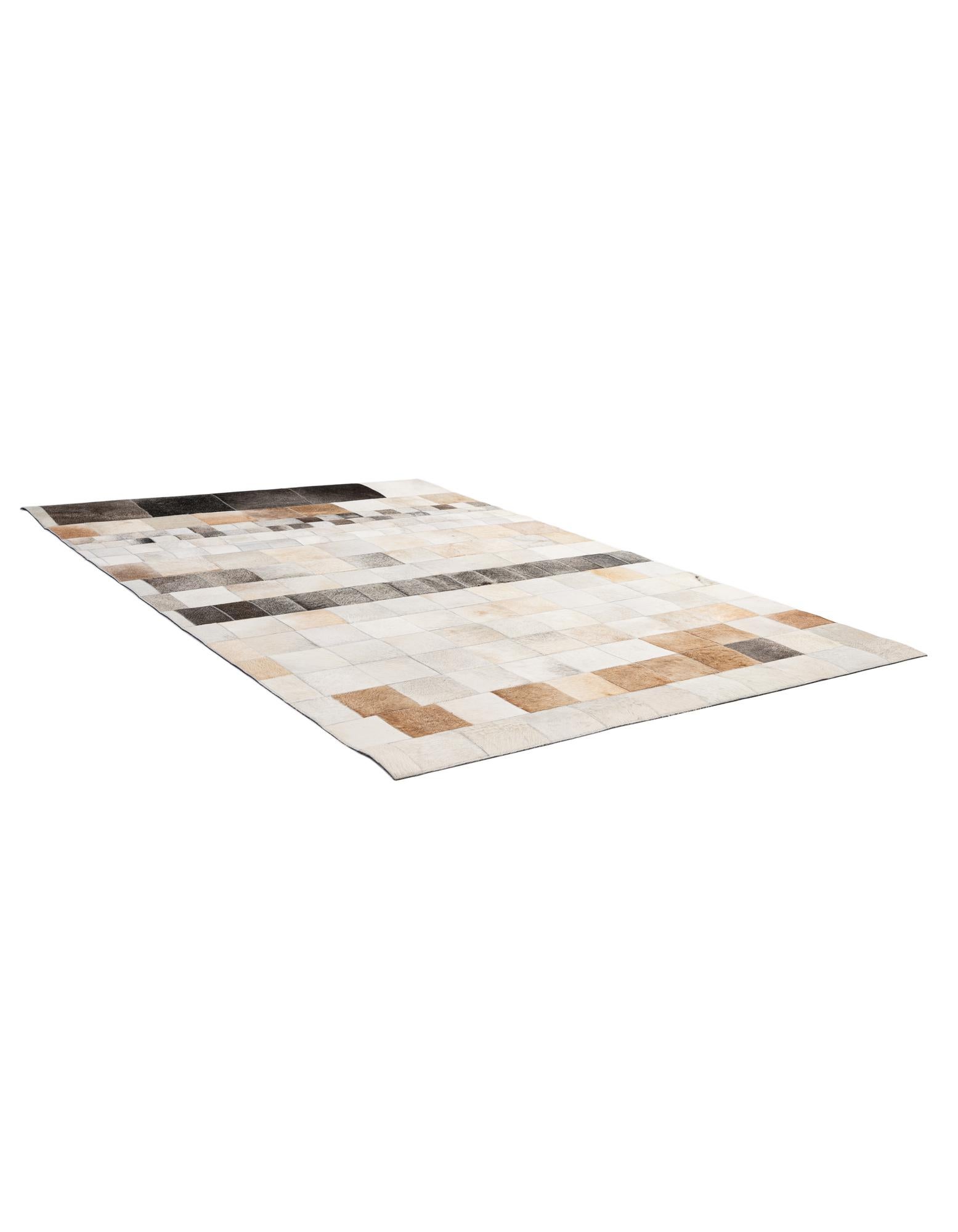 5' 1 x 8' Cowhide - Patchwork Rug