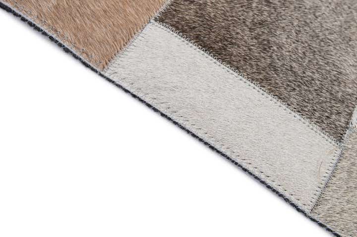 5' 1 x 8' Cowhide - Patchwork Rug