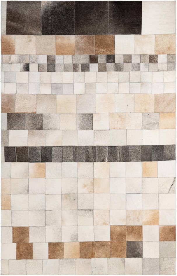 Detail image of 5' 1 x 8' Cowhide - Patchwork Rug