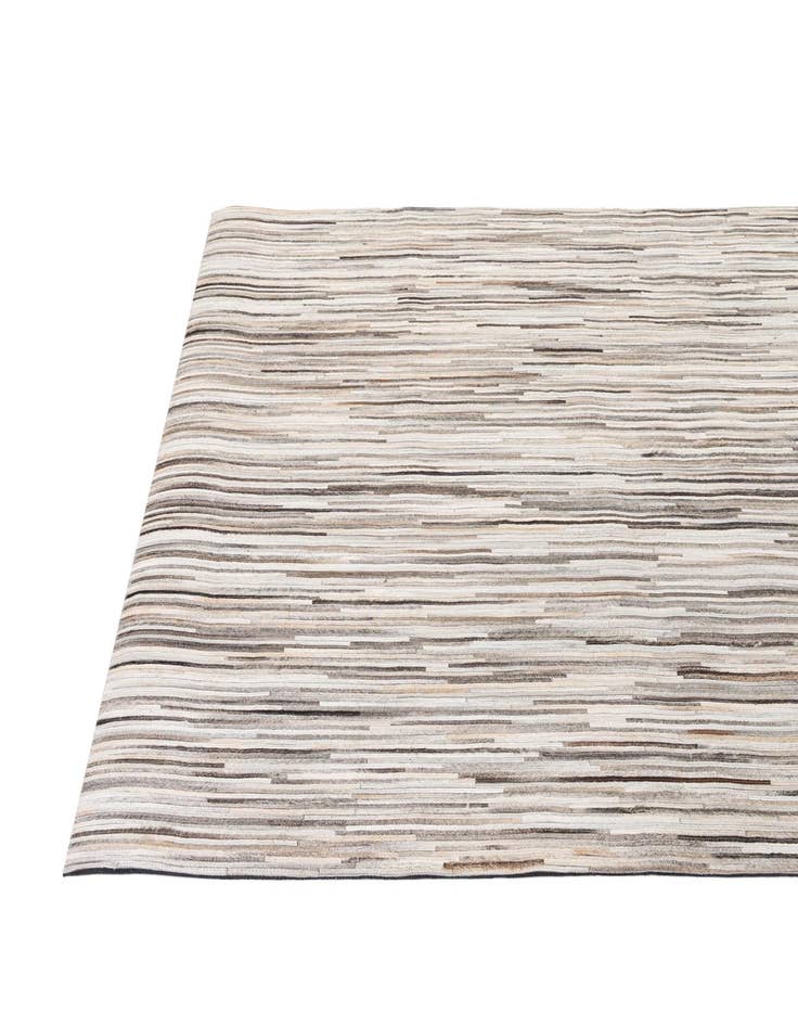 Detail image of 5' 1 x 8' 1 Cowhide - Patchwork Rug