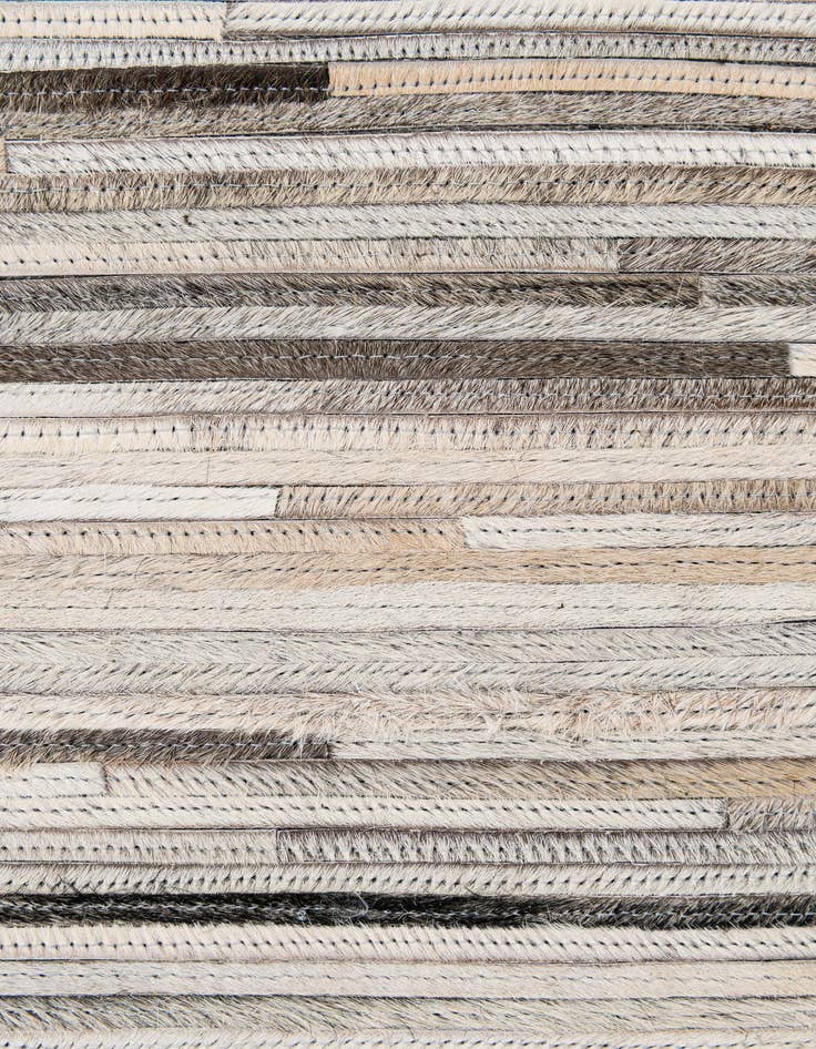 Detail image of 5' 1 x 8' 1 Cowhide - Patchwork Rug