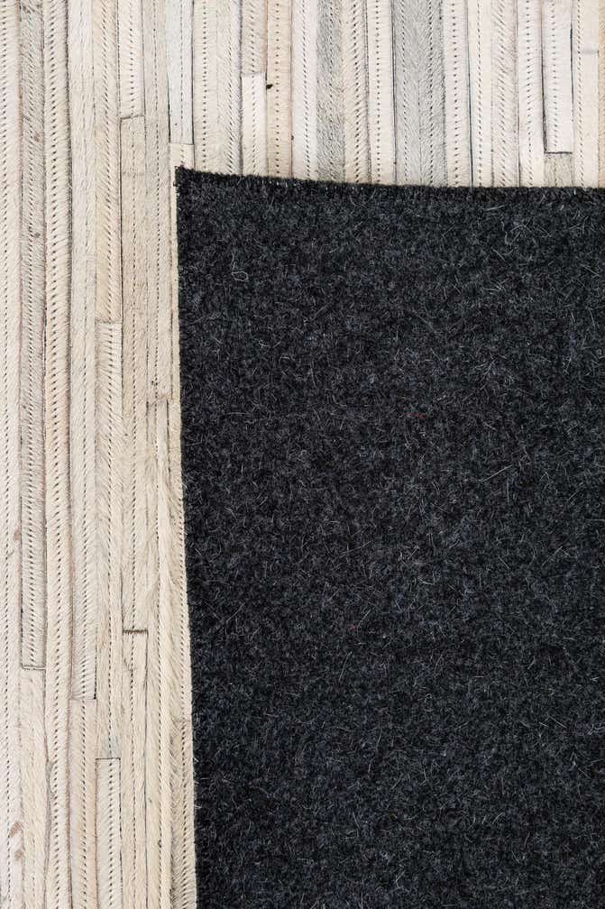 5' 1 x 8' Cowhide - Patchwork Rug