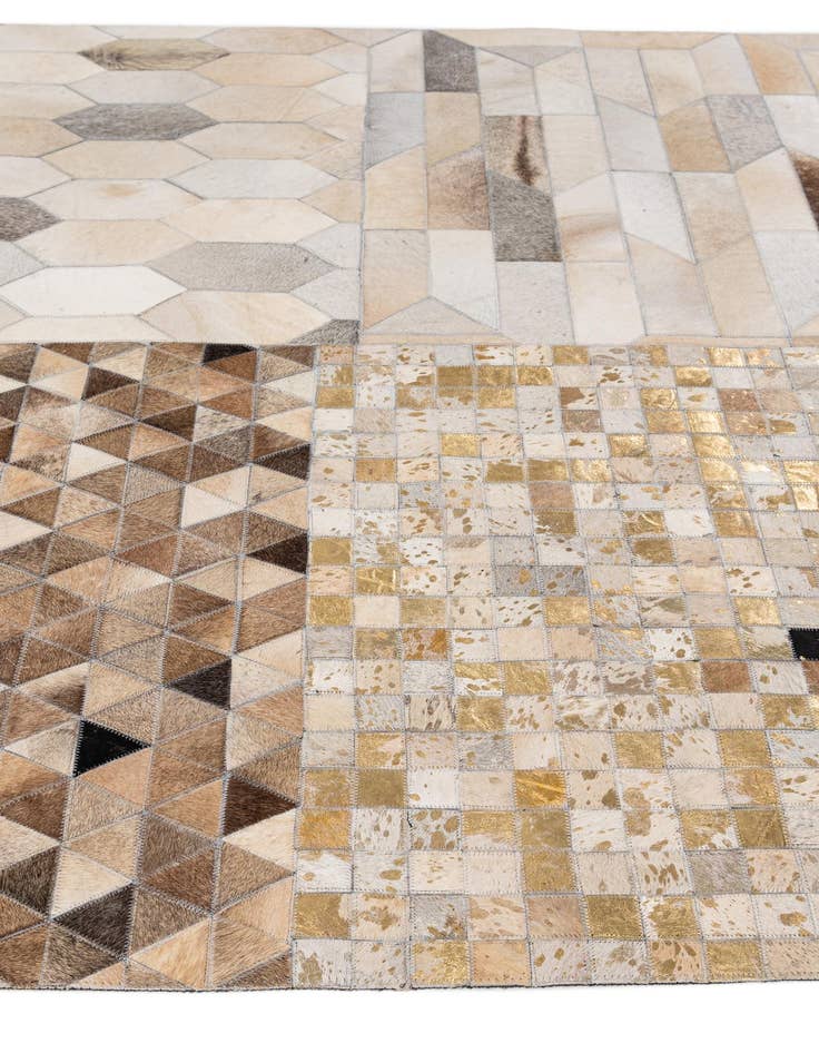 Detail image of 5' 2 x 8' Cowhide - Patchwork Rug