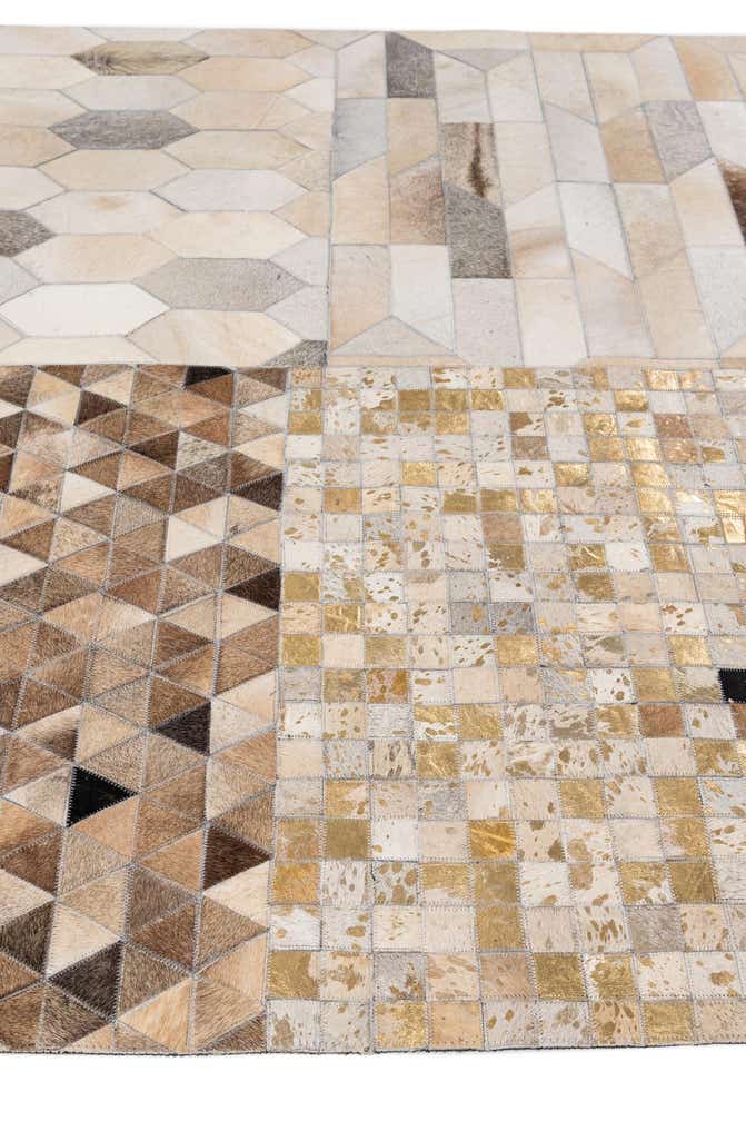 5' 2 x 8' Cowhide - Patchwork Rug