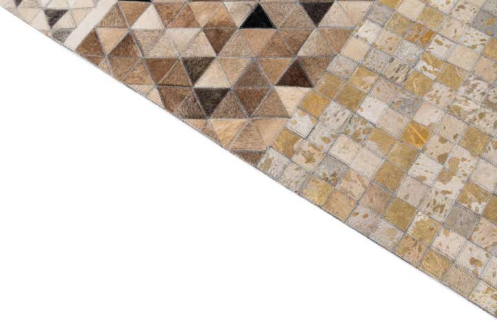 5' 2 x 8' Cowhide - Patchwork Rug