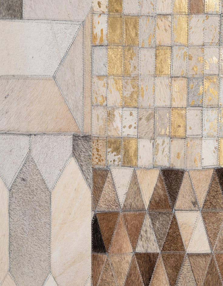 Detail image of 5' 2 x 8' Cowhide - Patchwork Rug