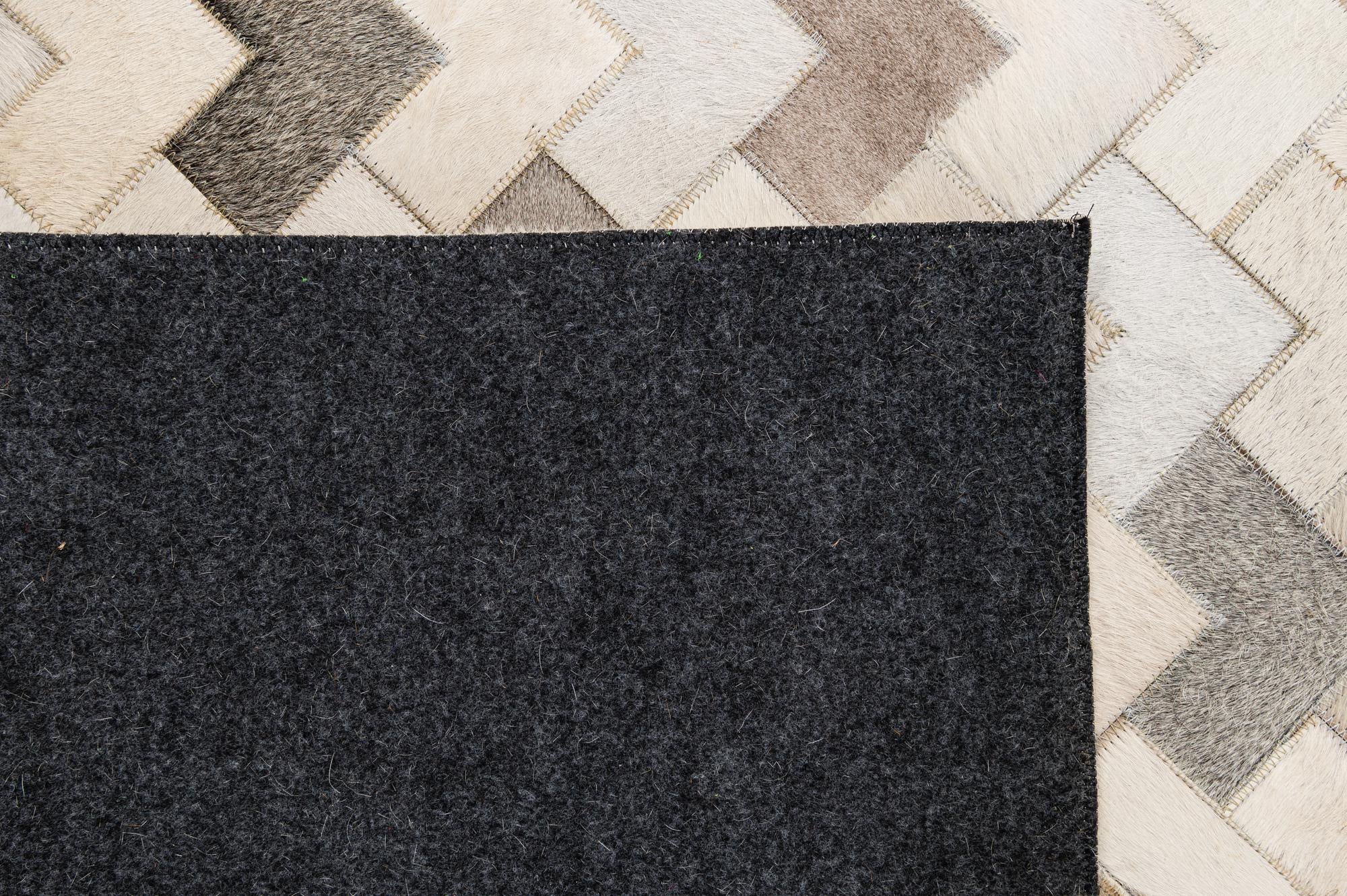 5' 2 x 8' Cowhide - Patchwork Rug