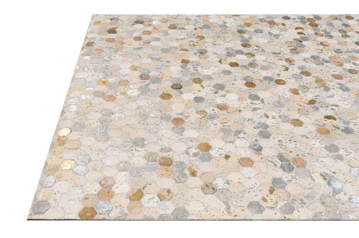 5' 1 x 8' Cowhide - Patchwork Rug