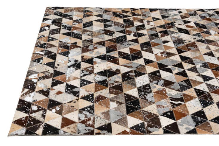 Detail image of 4' 11 x 8' Cowhide - Patchwork Rug