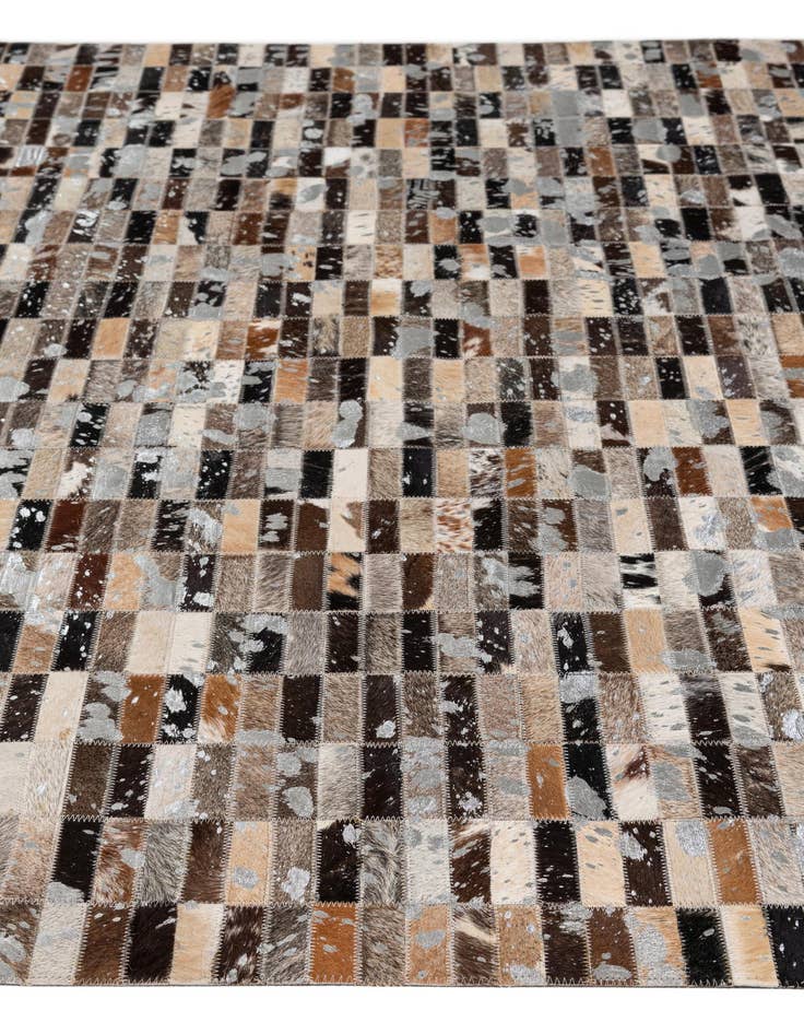 Detail image of 5' x 7' 11 Cowhide - Patchwork Rug