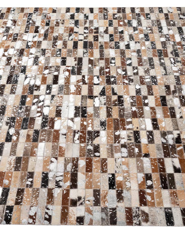 Detail image of 5' x 7' 11 Cowhide - Patchwork Rug