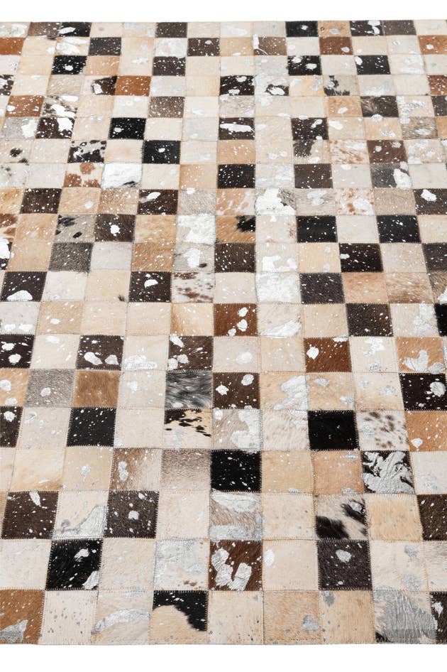 Detail image of 5' x 8' Cowhide - Patchwork Rug