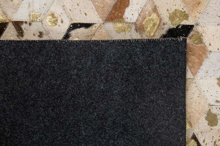5' 3 x 8' Cowhide - Patchwork Rug