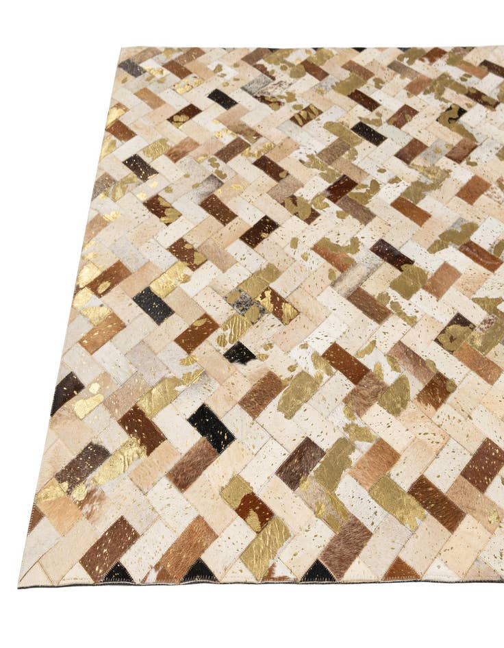 Detail image of 5' 1 x 7' 10 Cowhide - Patchwork Rug