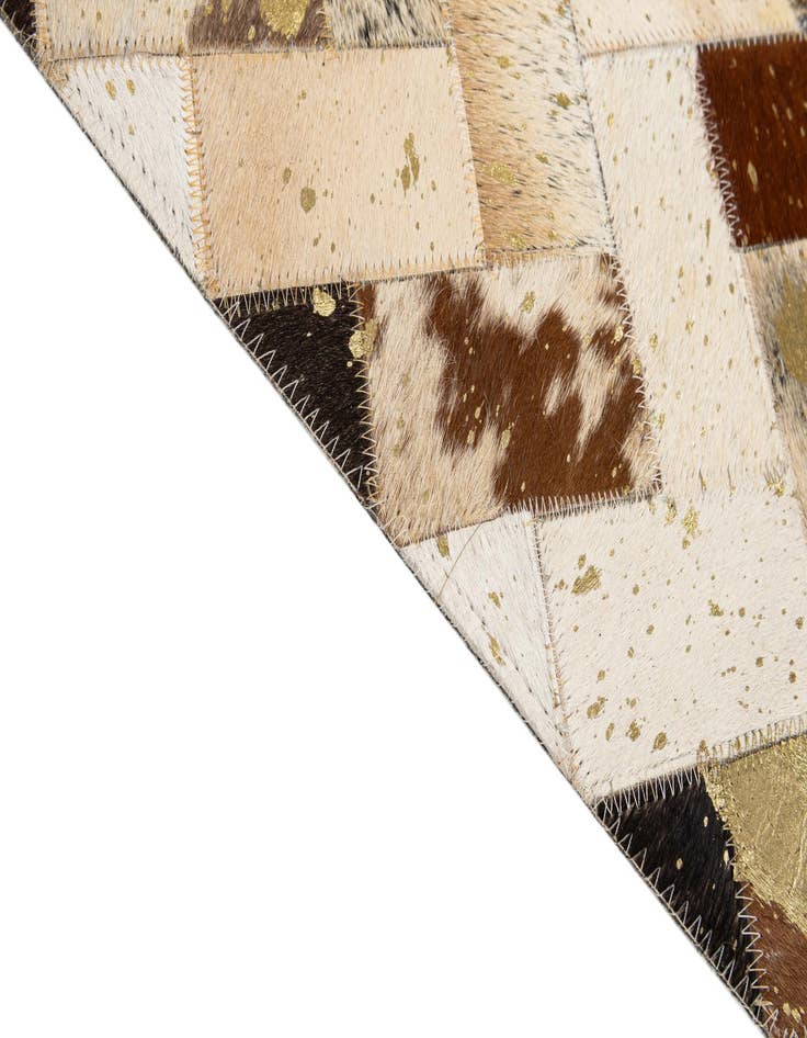 Detail image of 5' 1 x 7' 10 Cowhide - Patchwork Rug