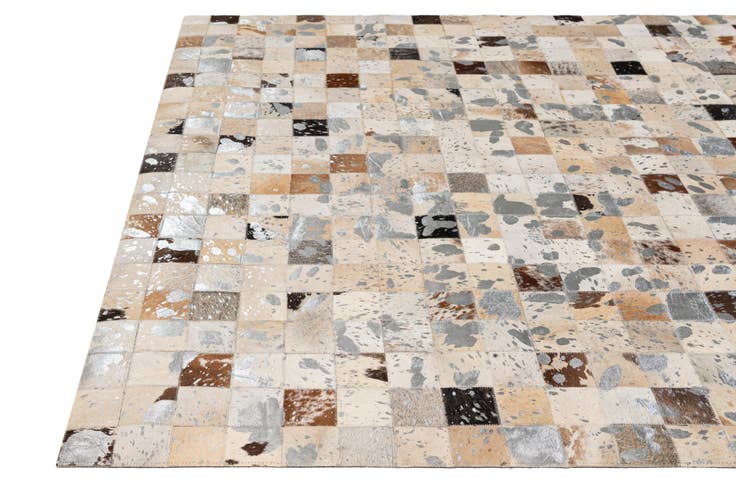 Detail image of 5' 2 x 8' Cowhide - Patchwork Rug