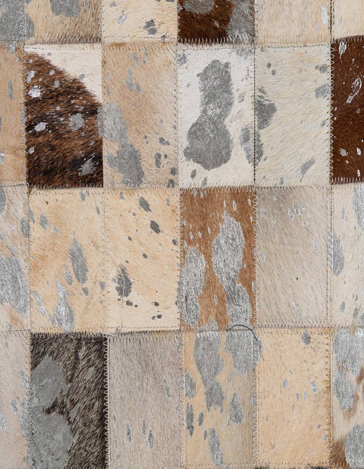 Detail image of 5' 2 x 8' Cowhide - Patchwork Rug