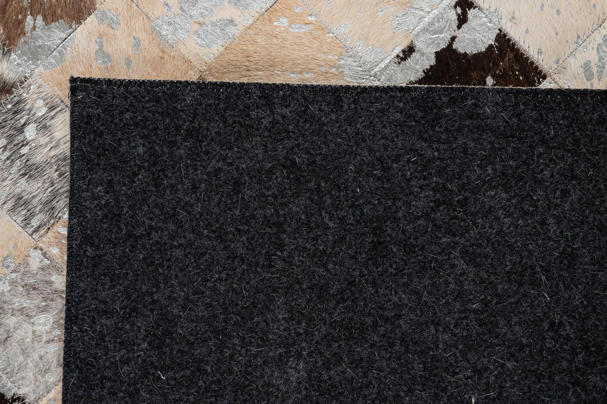 5' 1 x 8' Cowhide - Patchwork Rug