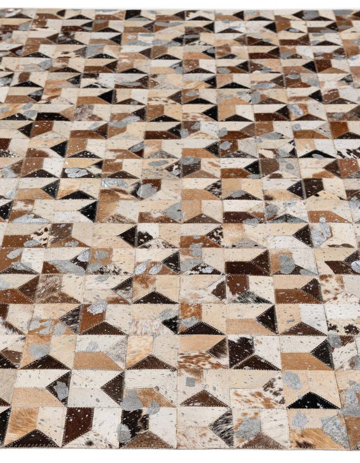 Detail image of 5' 1 x 8' Cowhide - Patchwork Rug