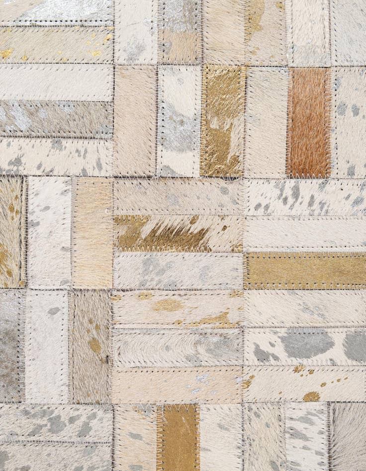 Detail image of 5' x 8' Cowhide - Patchwork Rug