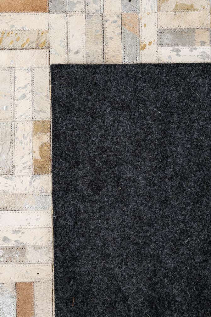 5' x 8' Cowhide - Patchwork Rug