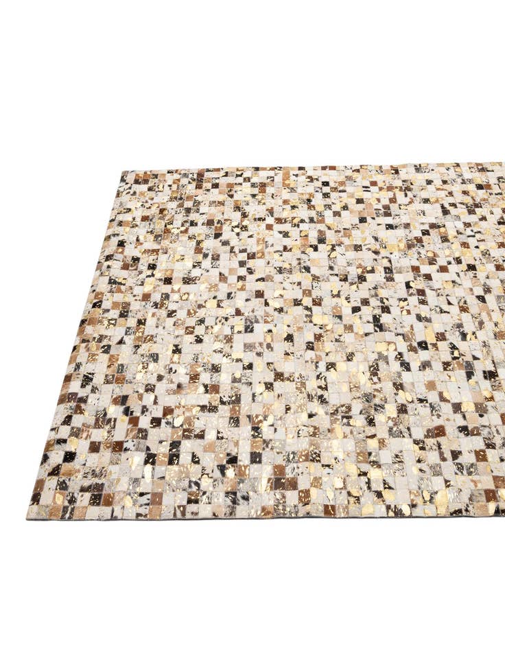 Detail image of 5' 1 x 8' Cowhide - Patchwork Rug