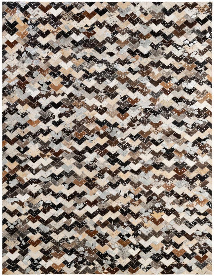Detail image of 5' x 7' 11 Cowhide - Patchwork Rug