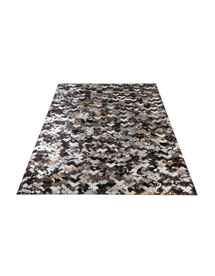 Detail image of 5' x 7' 11 Cowhide - Patchwork Rug