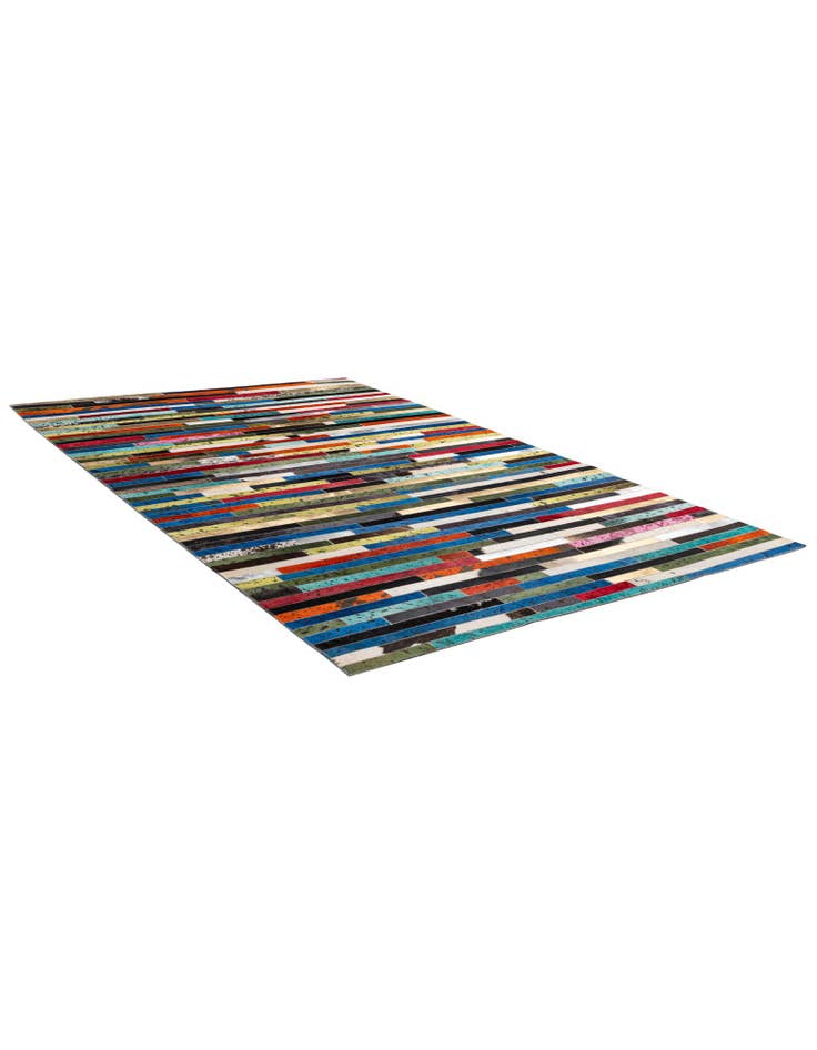 Detail image of 5' 1 x 8' Cowhide - Patchwork Rug