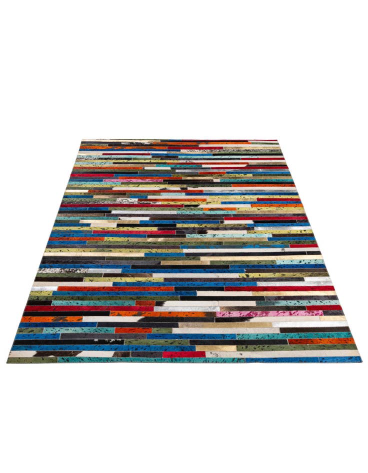 Detail image of 5' 1 x 8' Cowhide - Patchwork Rug