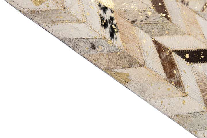 5' 2 x 8' Cowhide - Patchwork Rug