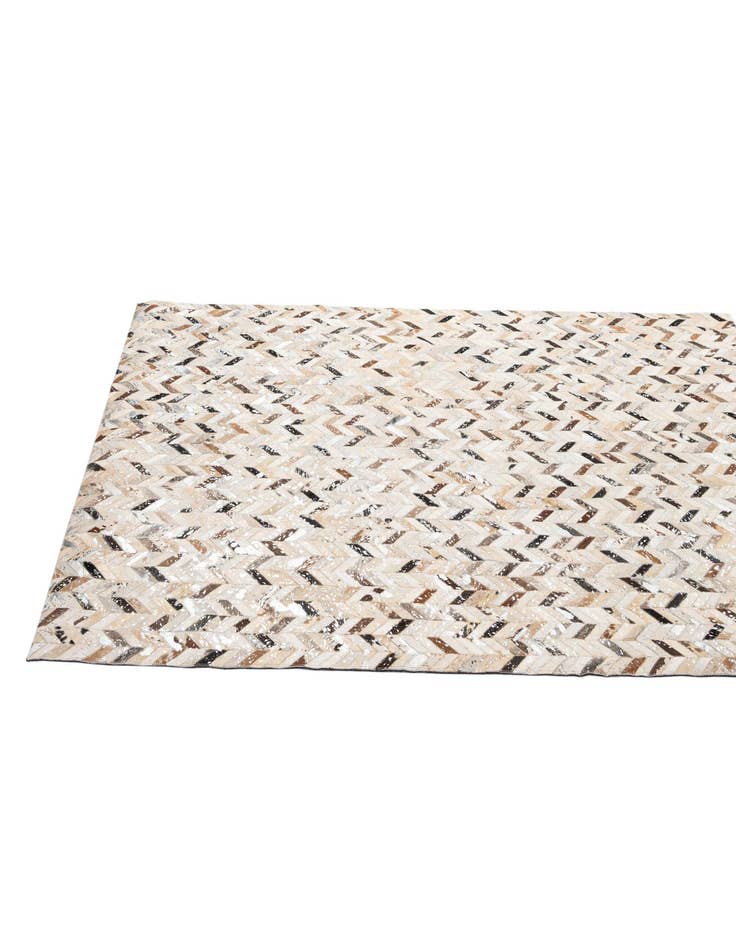 Detail image of 5' 2 x 8' Cowhide - Patchwork Rug