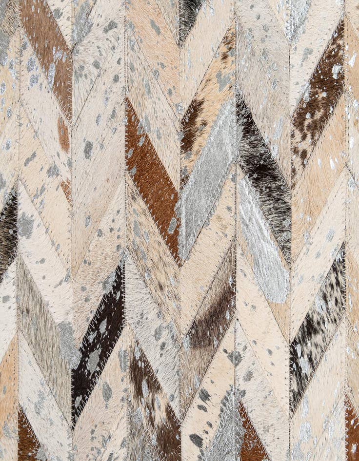 Detail image of 5' 2 x 8' Cowhide - Patchwork Rug