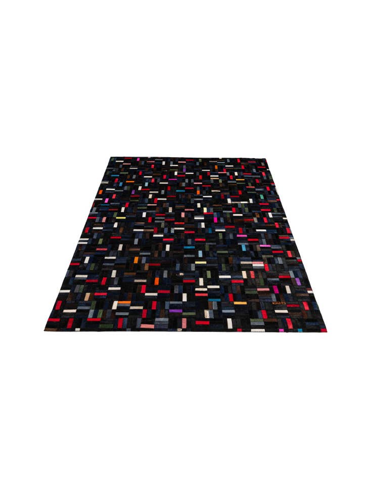 Detail image of 5' 1 x 7' 11 Cowhide - Patchwork Rug