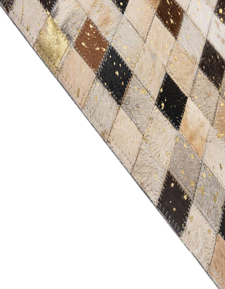 Detail image of 5' 2 x 7' 11 Cowhide - Patchwork Rug