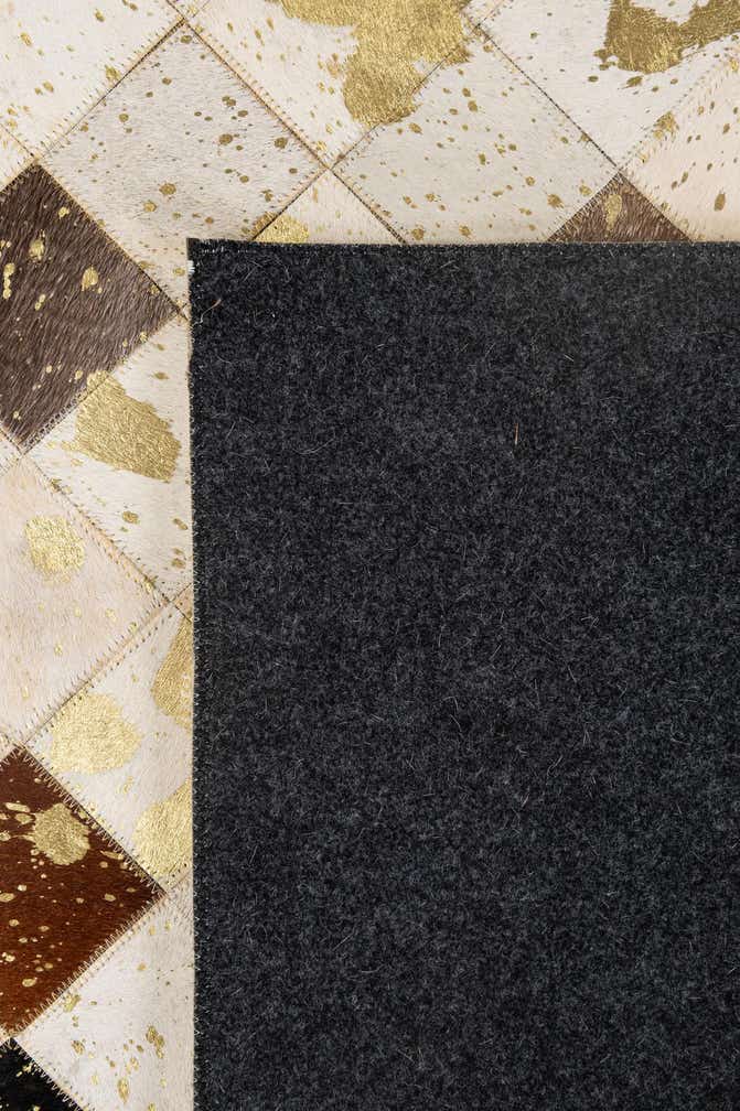 5' 2 x 7' 10 Cowhide - Patchwork Rug