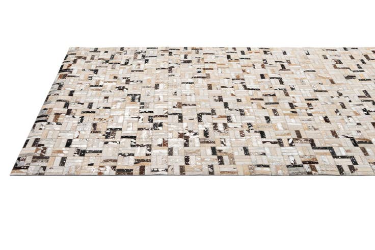 Detail image of 5' x 7' 11 Cowhide - Patchwork Rug