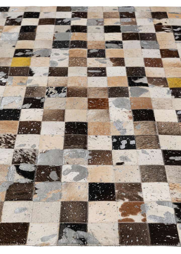 5' 1 x 8' Cowhide - Patchwork Rug