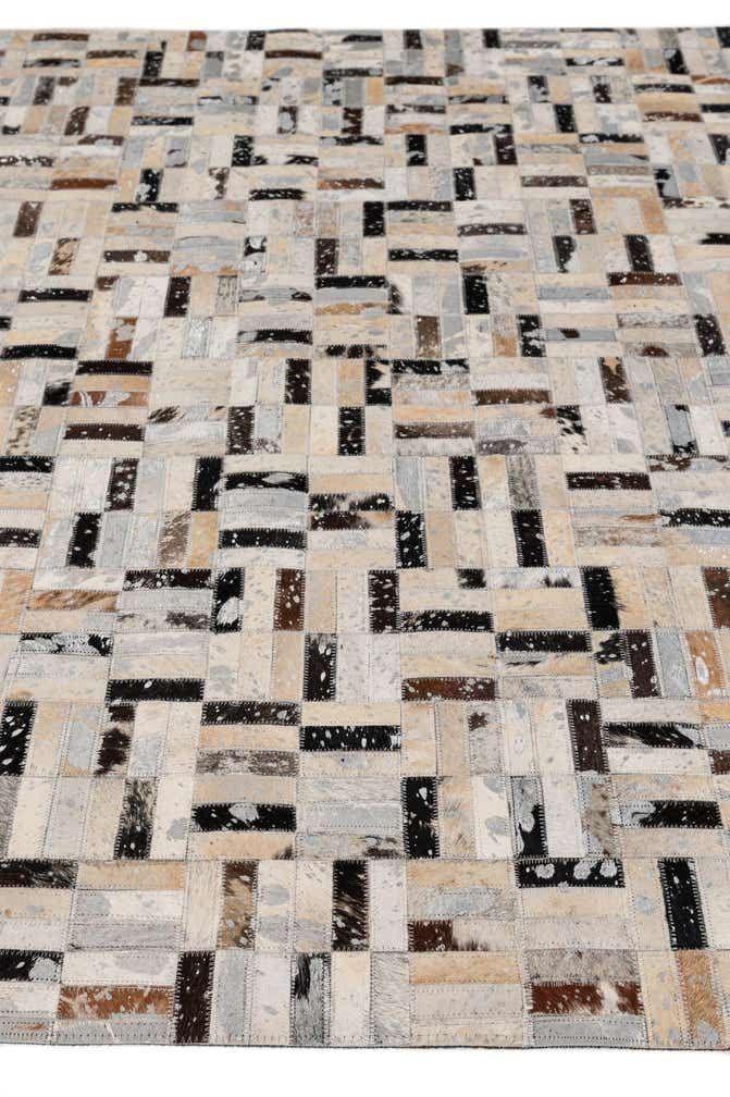 4' 11 x 7' 11 Cowhide - Patchwork Rug