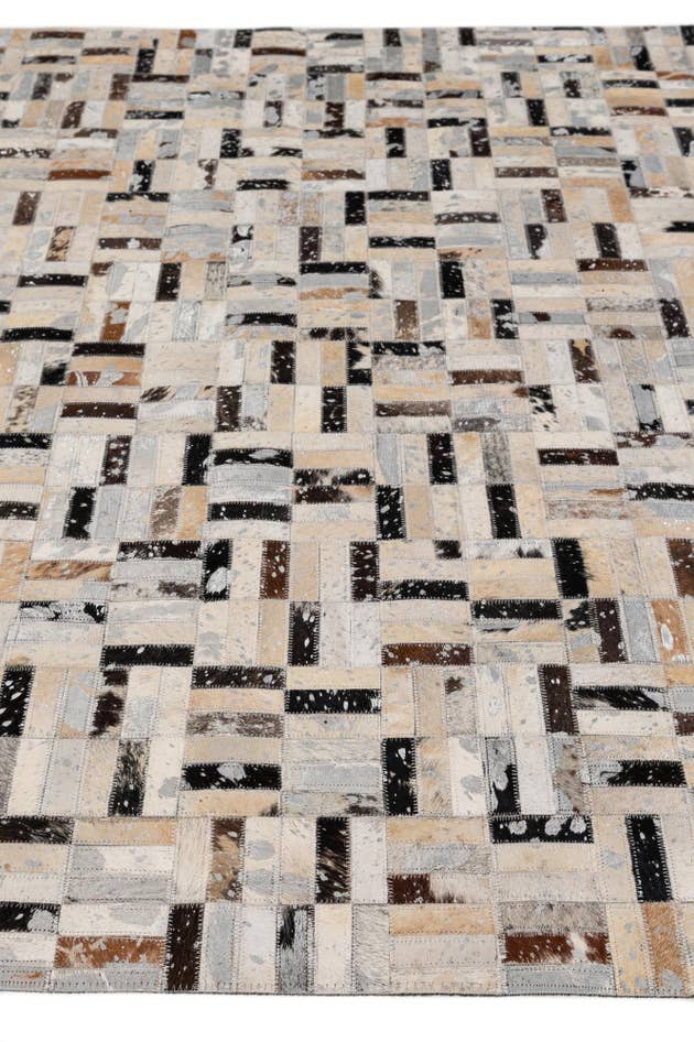 Detail image of 4' 11 x 7' 11 Cowhide - Patchwork Rug