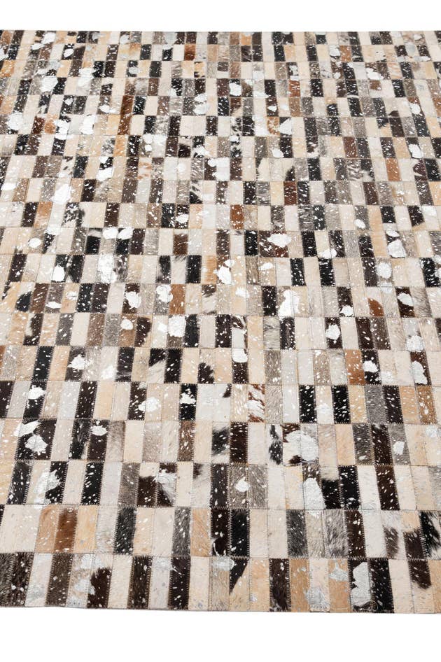 Detail image of 5' 2 x 8' Cowhide - Patchwork Rug