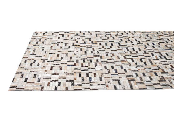 5' x 7' 10 Cowhide - Patchwork Rug
