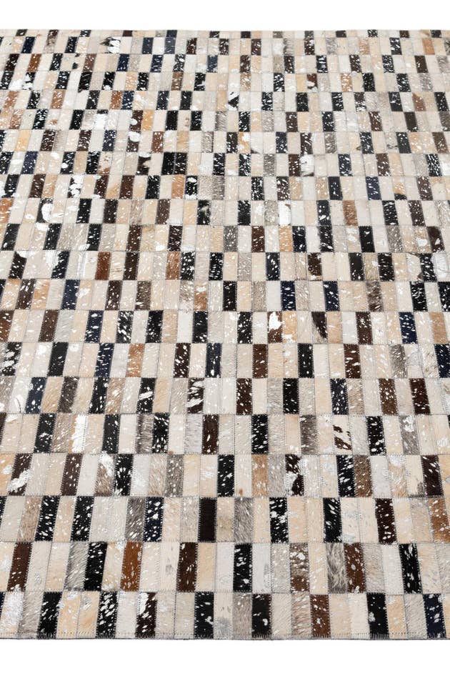 Detail image of 5' 1 x 8' 1 Cowhide - Patchwork Rug