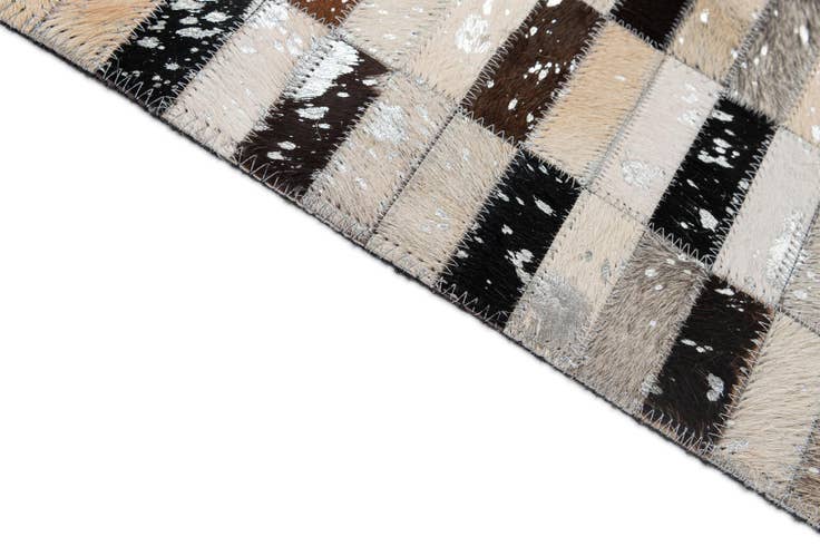 Detail image of 5' 1 x 8' 1 Cowhide - Patchwork Rug