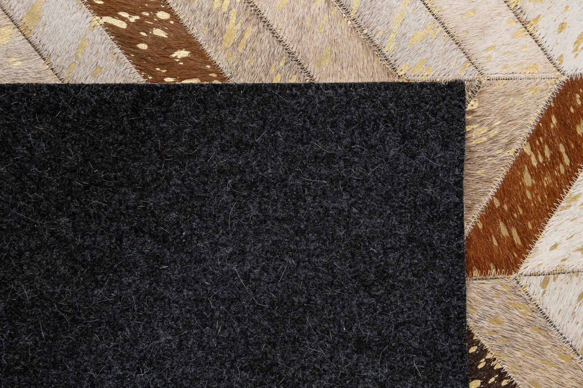5' 1 x 8' Cowhide - Patchwork Rug