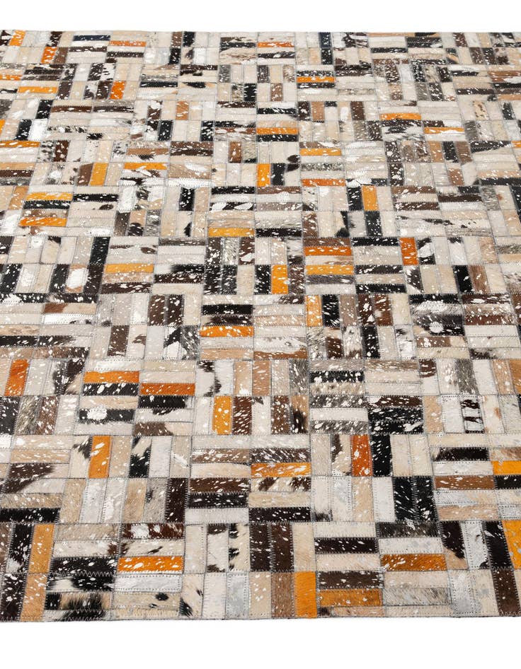 Detail image of 5' x 8' 1 Cowhide - Patchwork Rug