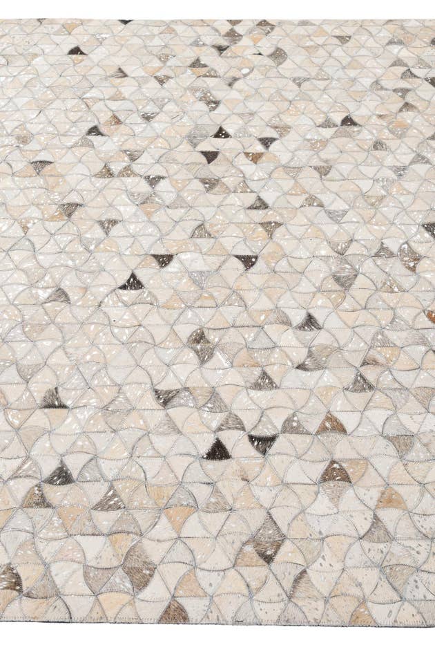 Detail image of 5' x 8' Cowhide - Patchwork Rug