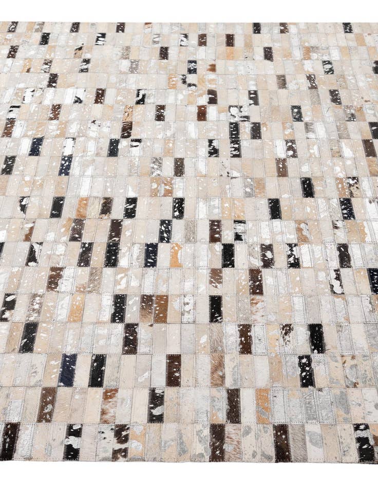 Detail image of 5' x 8' Cowhide - Patchwork Rug